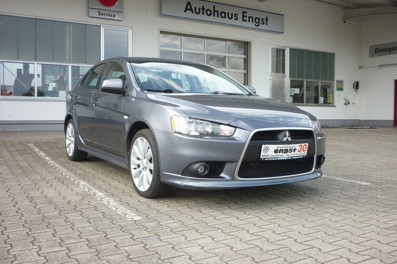 Mitsubishi Lancer Sportback Intense *Automatik* gebraucht kaufen in